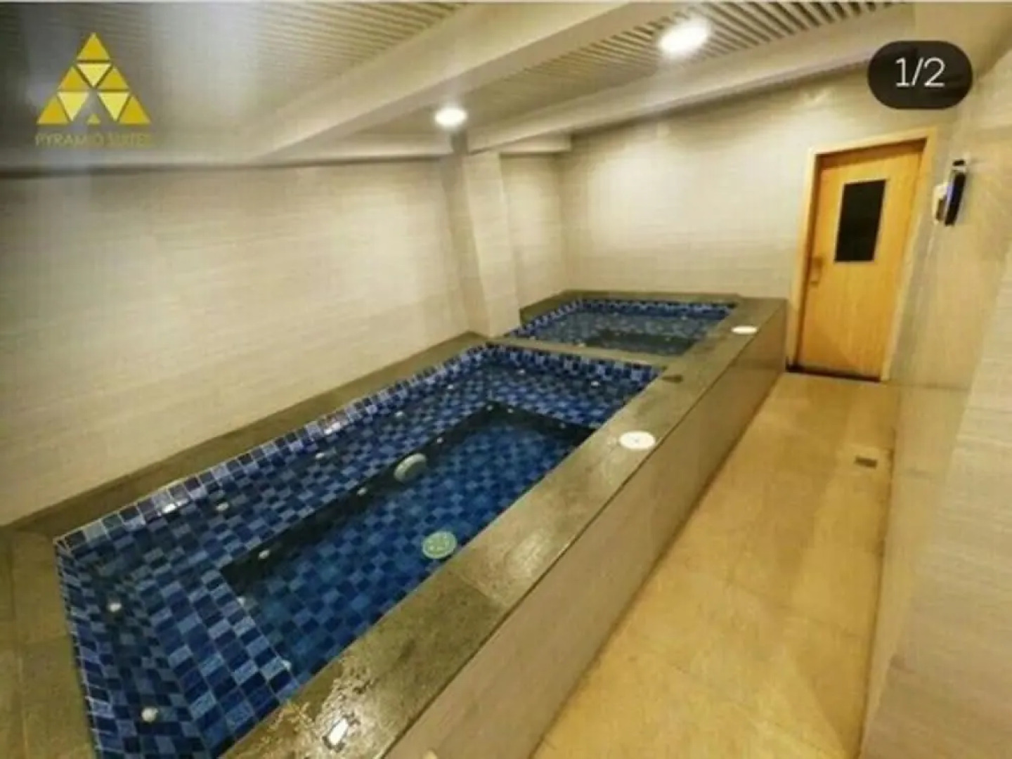 pyramid suites Hotel