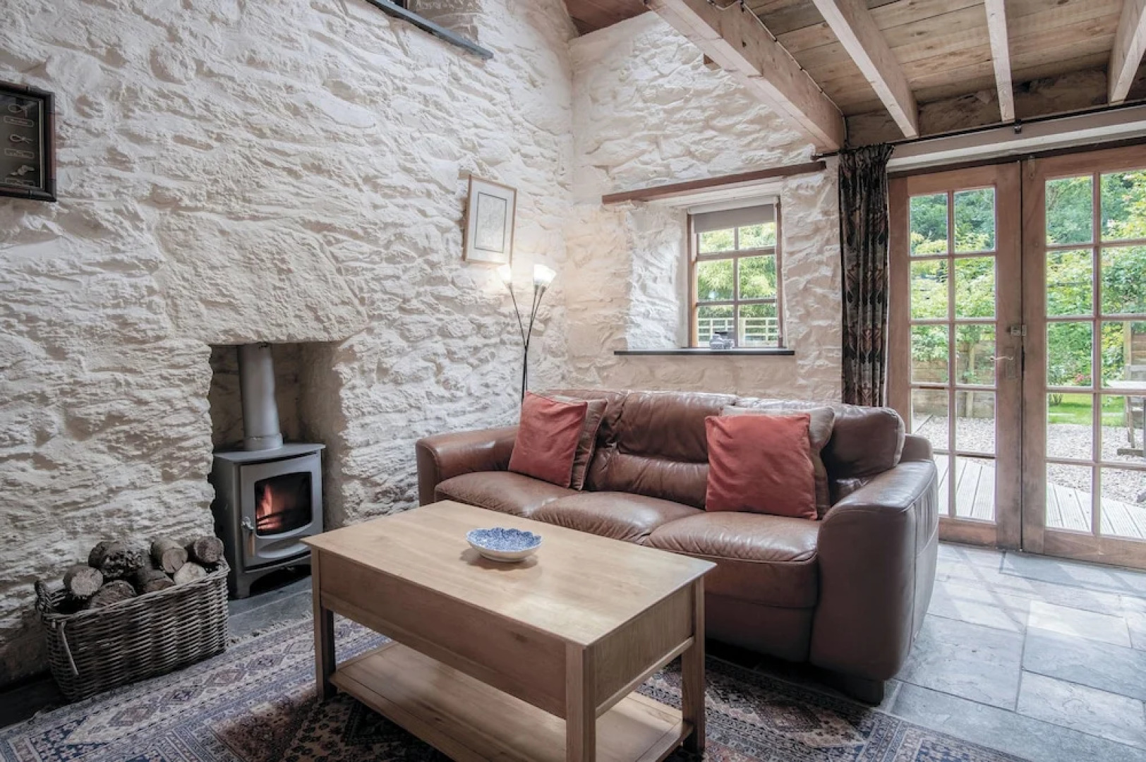 The Apple Store - 1 Bedroom Cottage - St Ishmael's