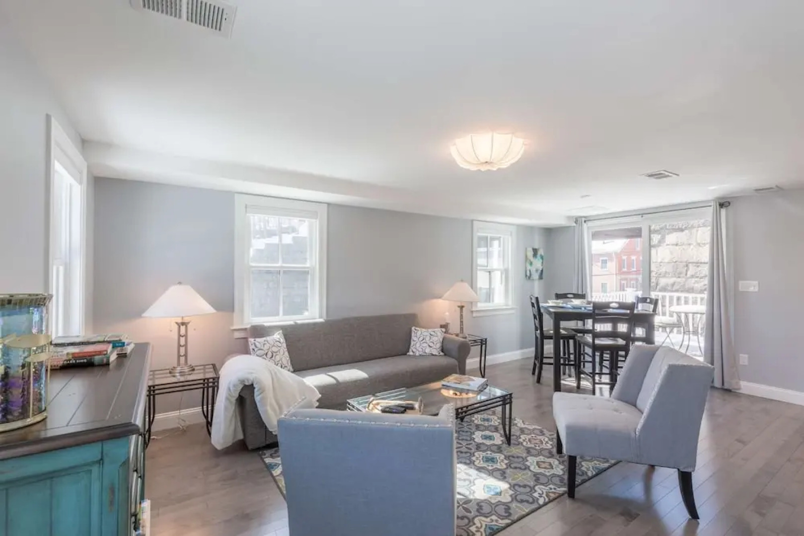 Harborsides Neighbor