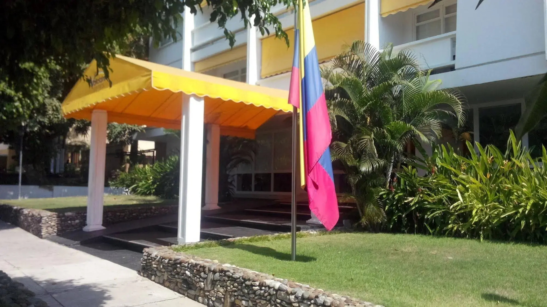 Hotel Vallclaire Suites