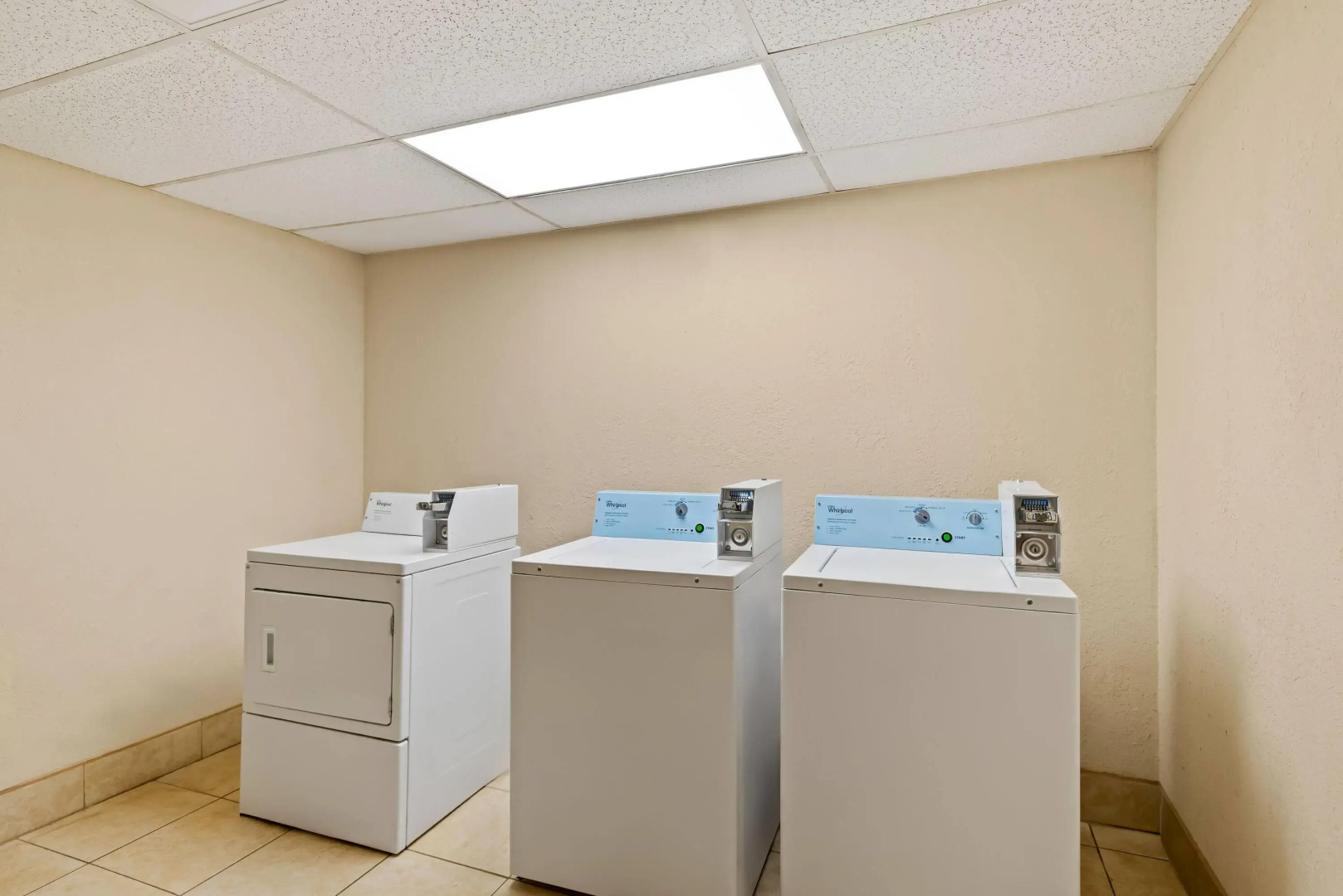 Days Inn by Wyndham Petersburg/South Fort Lee