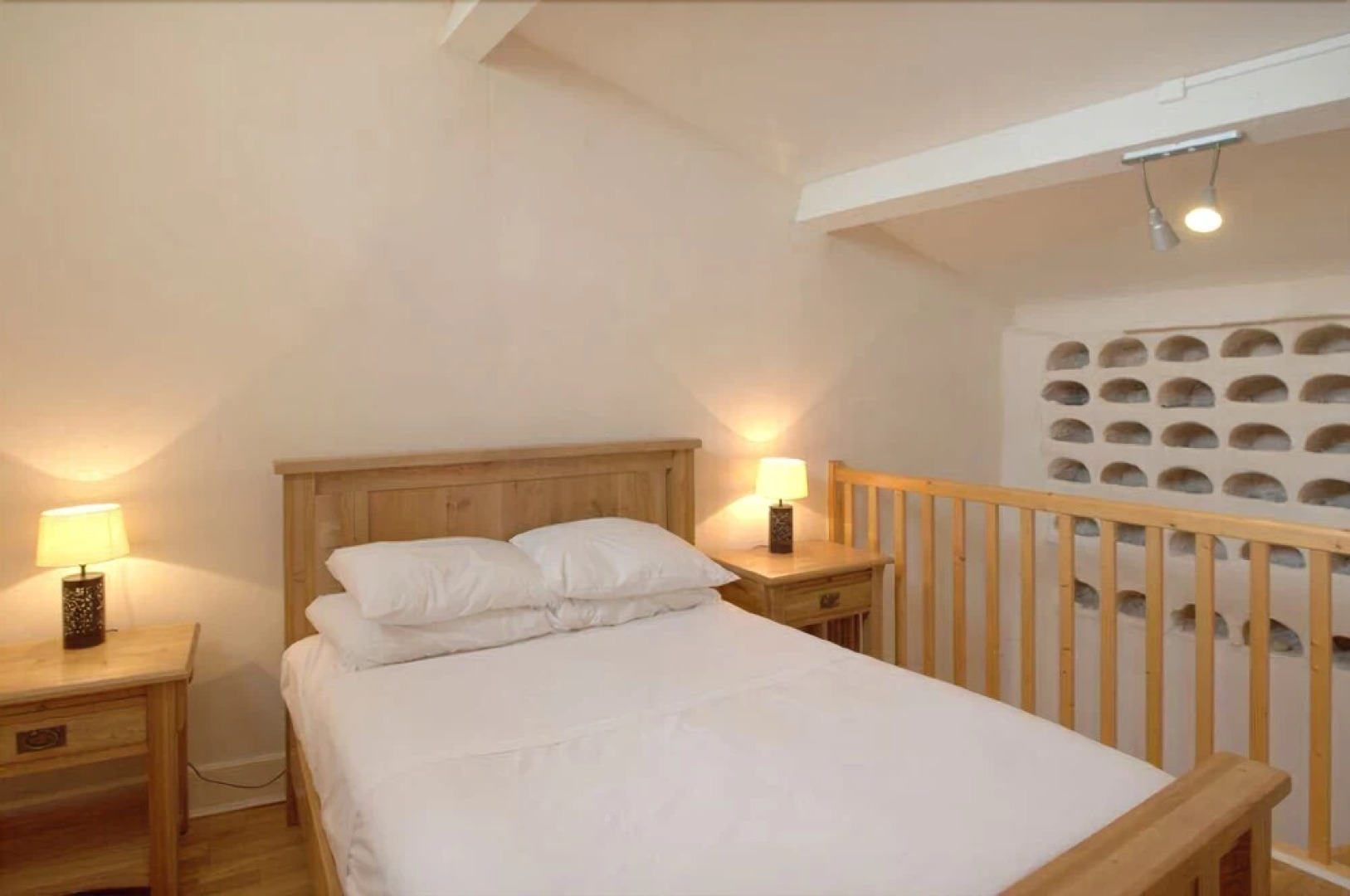 Domaine De Cantalauze