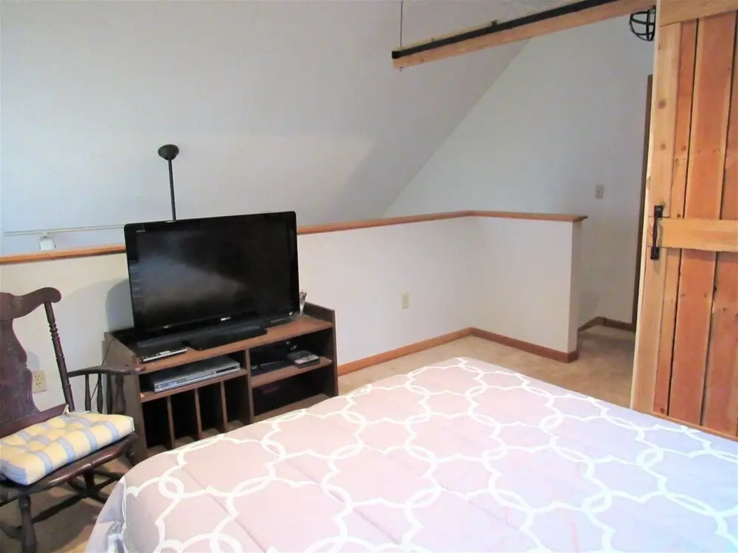 Private 3 Bedroom Home in the the White Mountains in the Waterville Estates - Sw196e