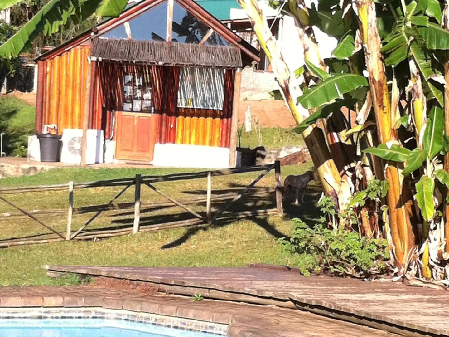 Tsanana Log Cabins and Mullberry Lane Suites