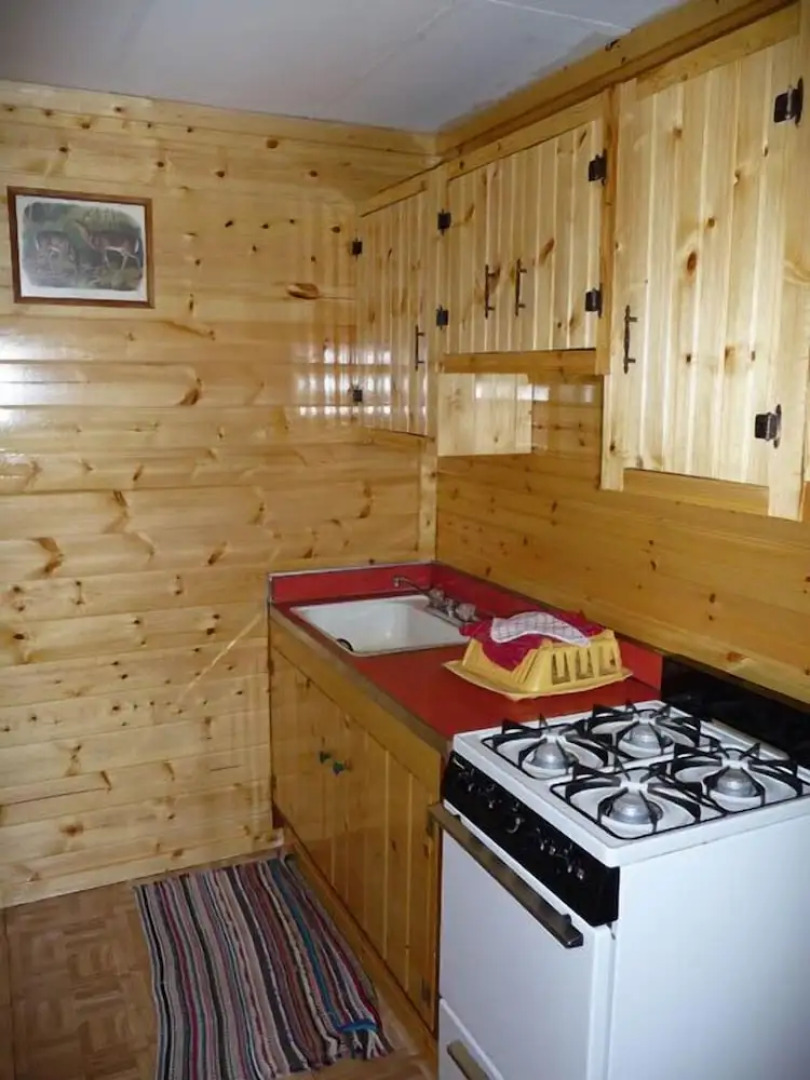 The Elms Waterfront Cottages