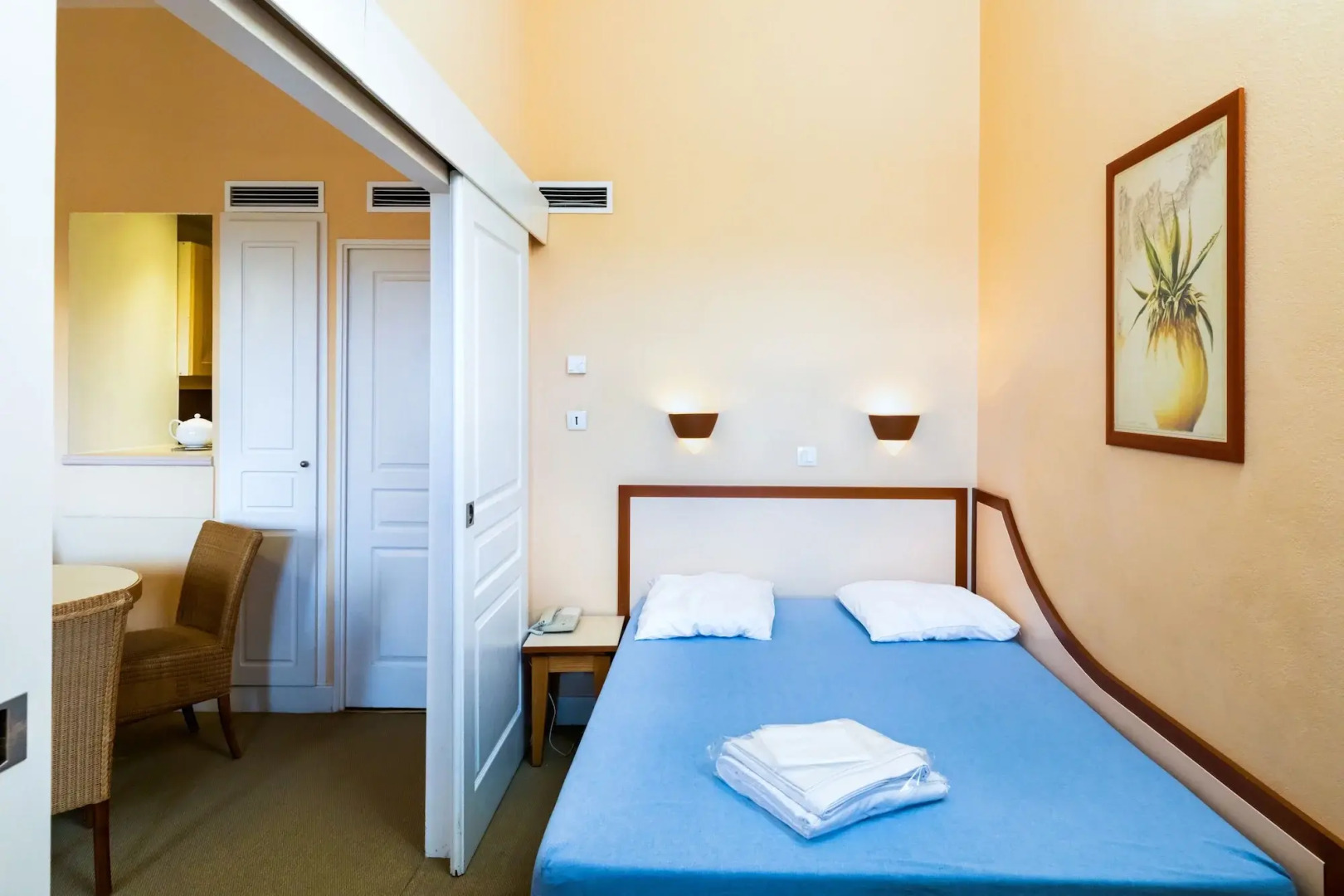 SOWELL Family Port Grimaud