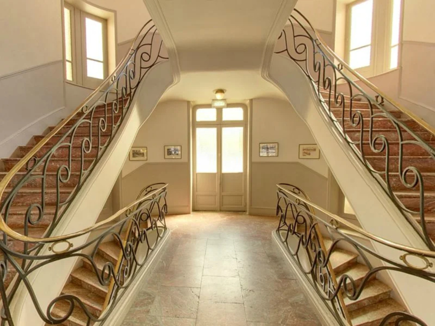 Htel du Soleil - Le Terminus