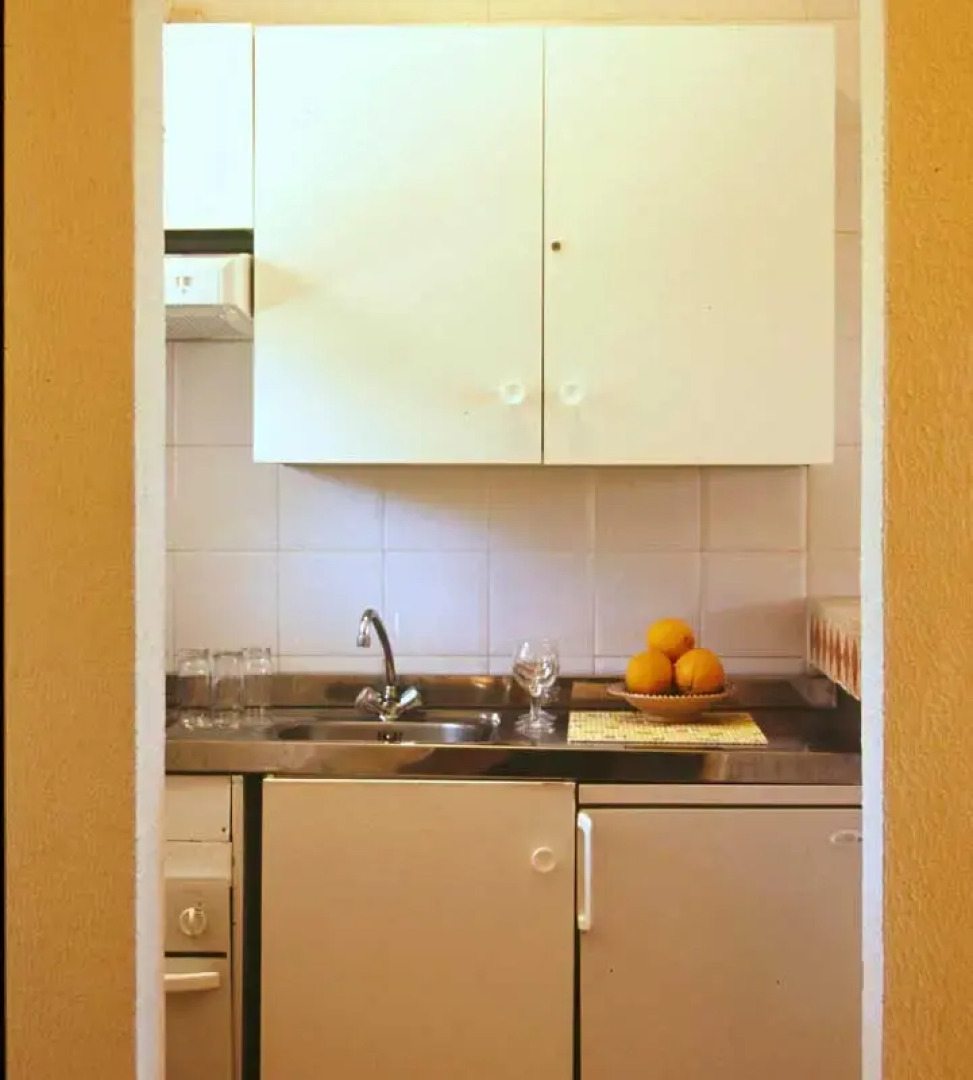 Golden Yasmin Mehari Tabarka