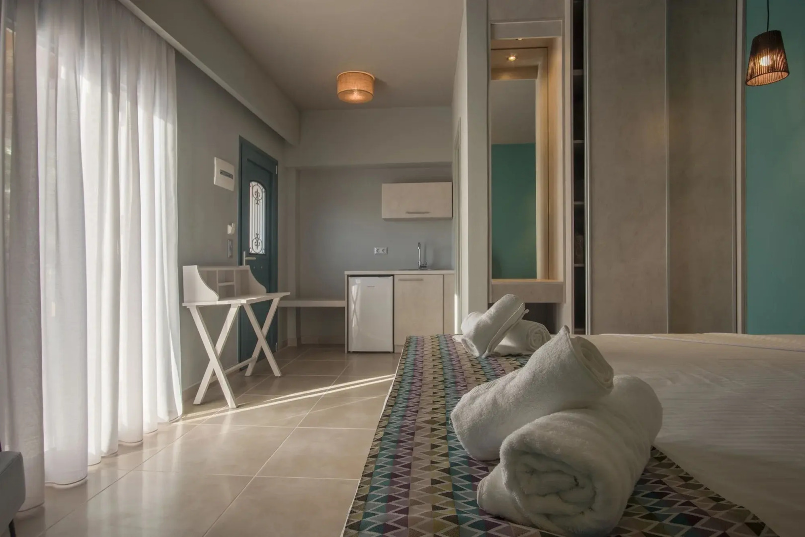 Armeno Resort and Armeno Annex