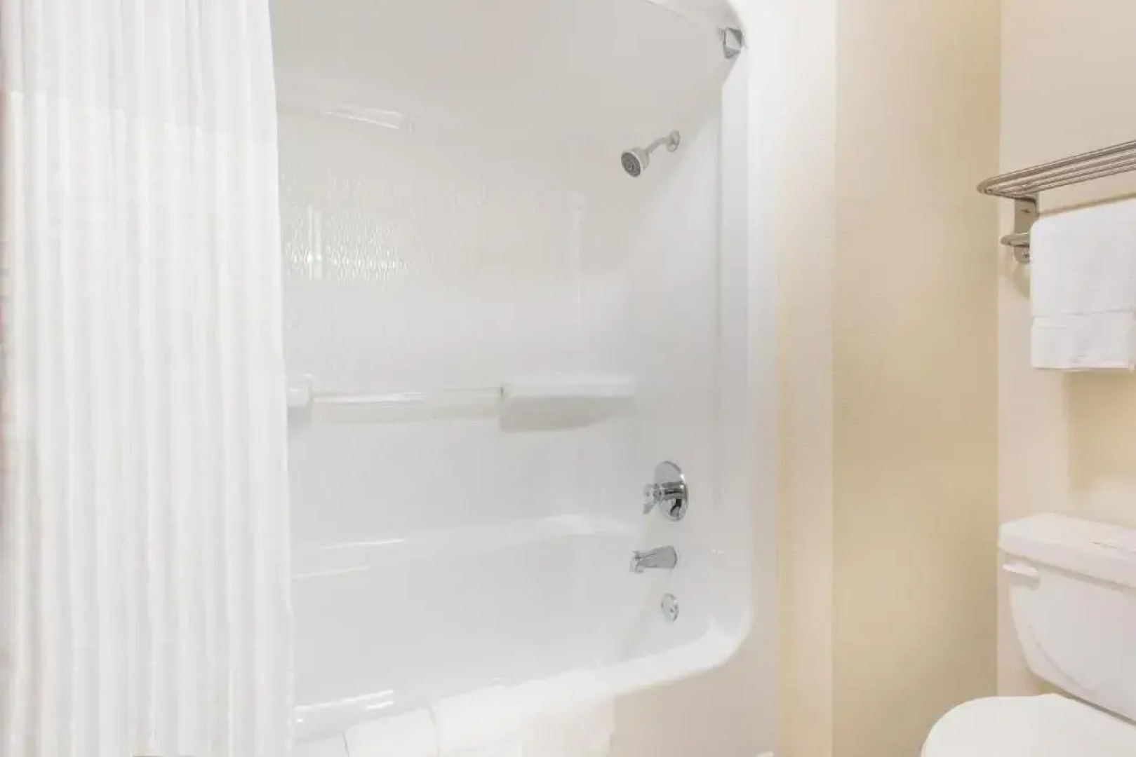 Super 8 Claremore OK