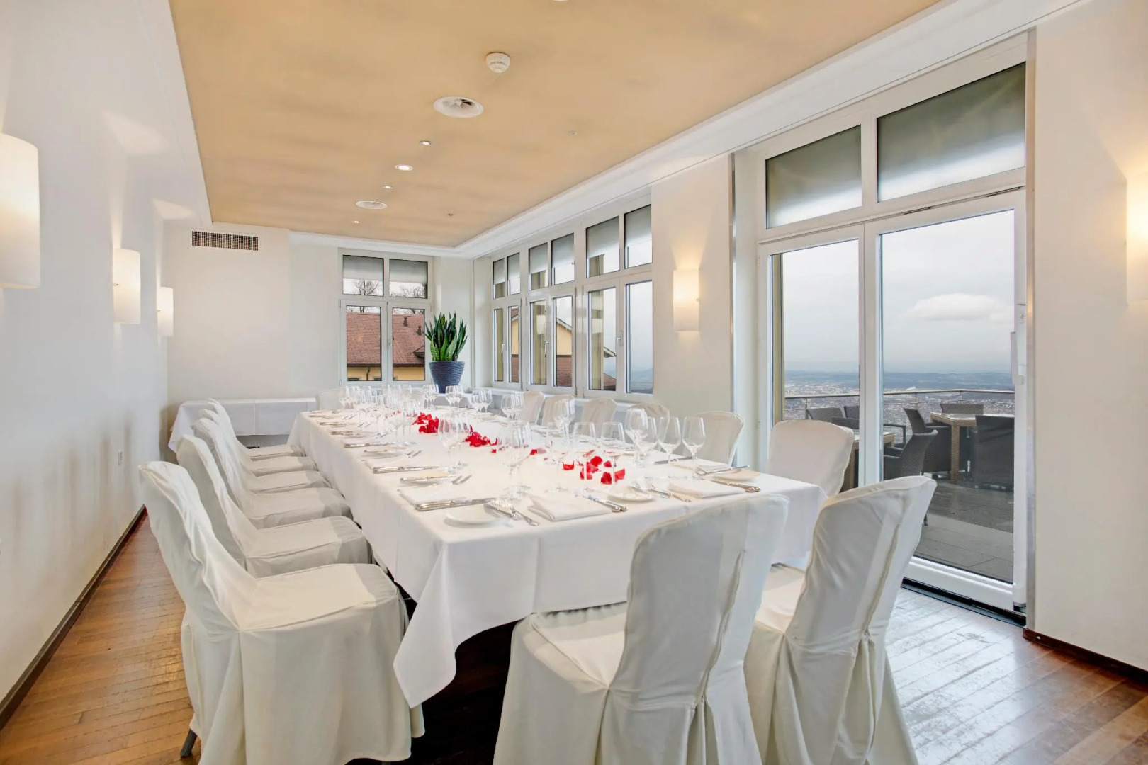 Hotel UTO KULM car-free hideaway in Zurich