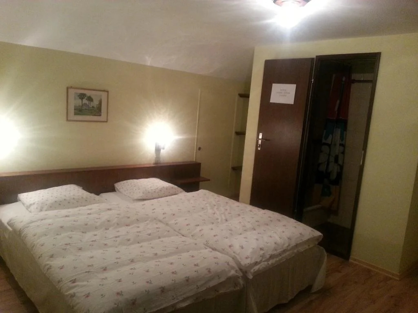 Hotel Restaurant Nishat