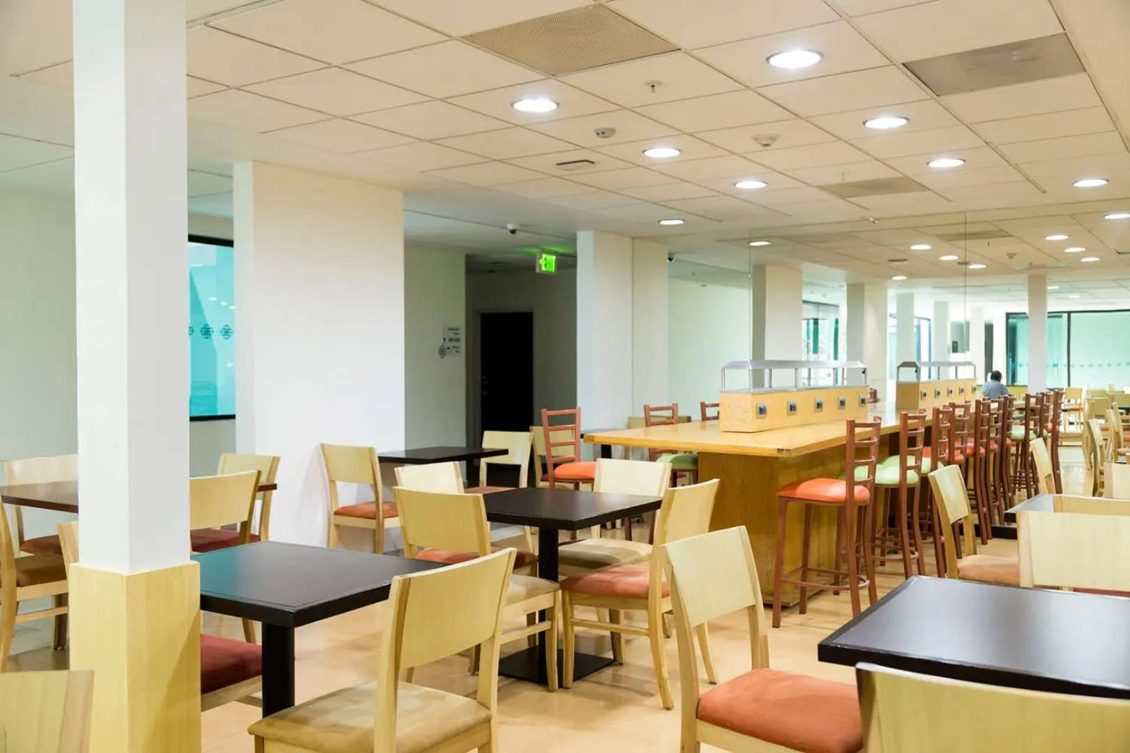 Excellence Express & Suites