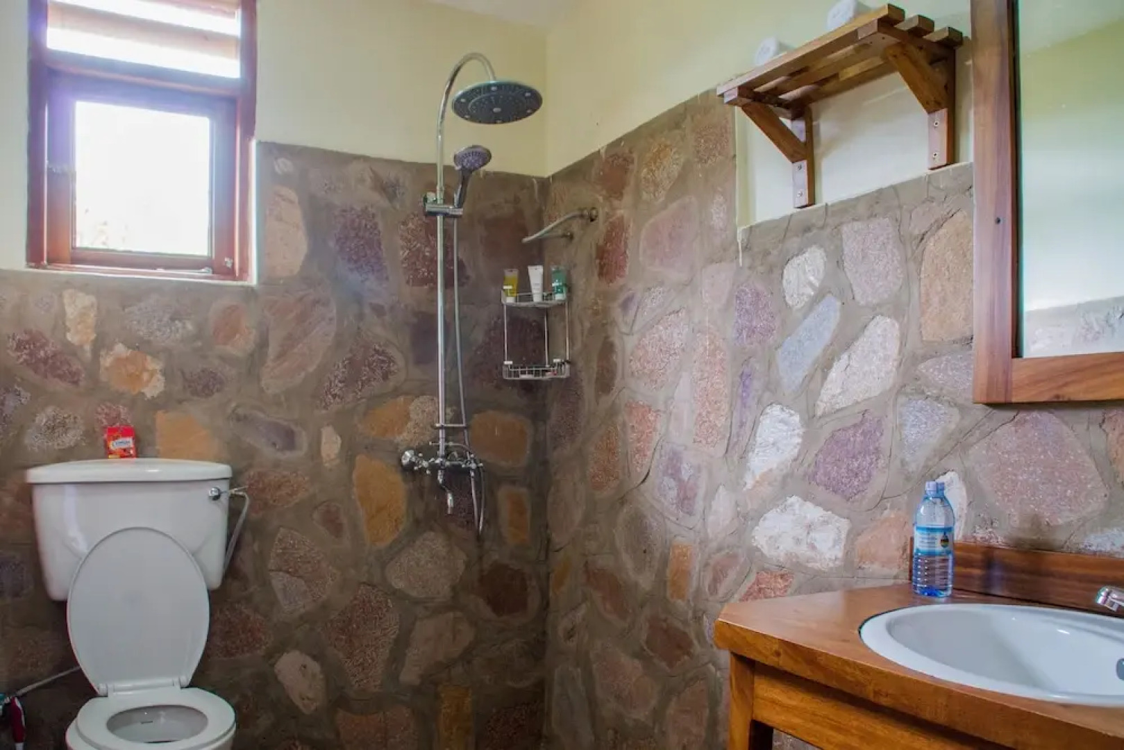 Ichumbi Gorilla Lodge