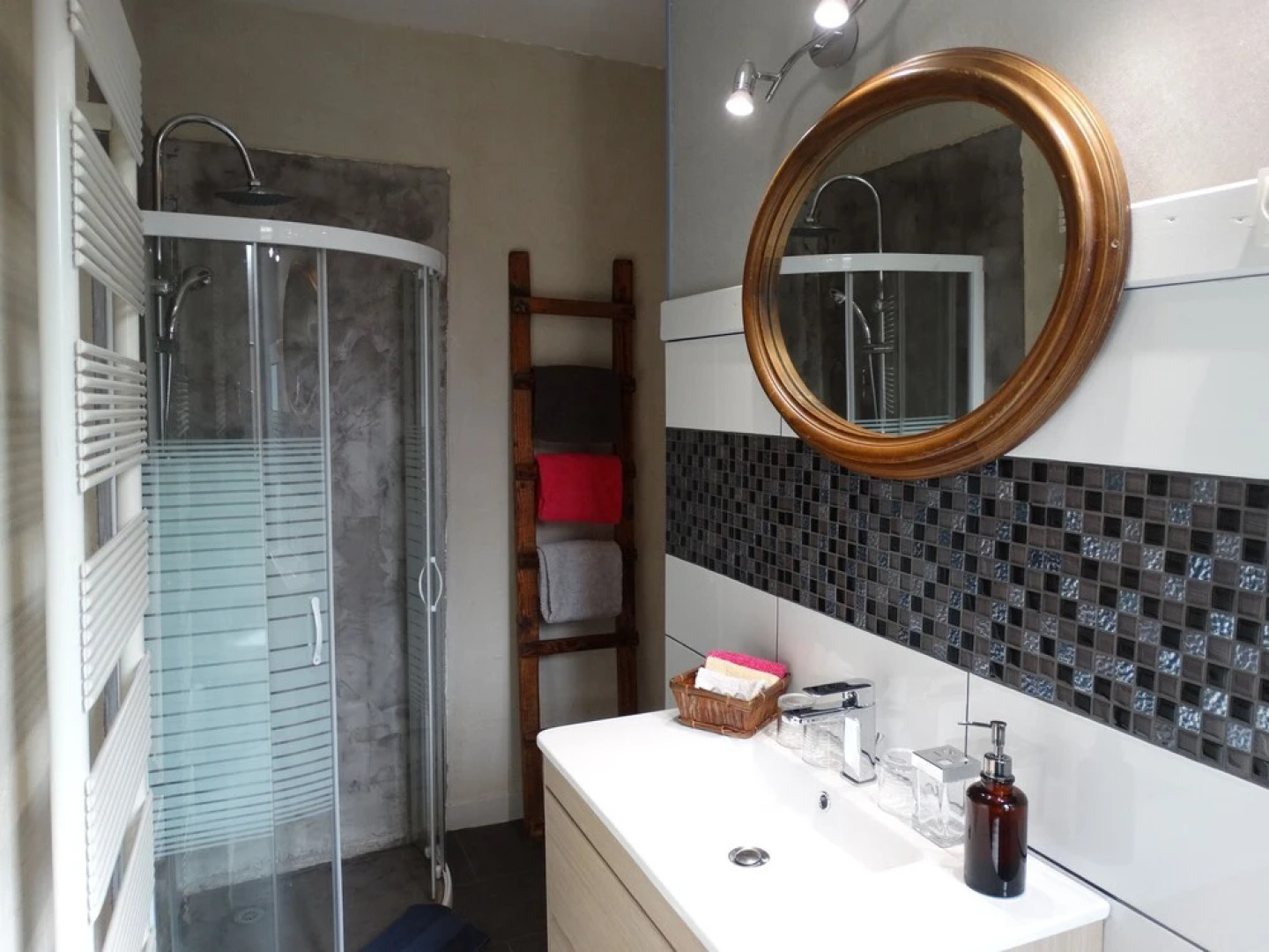 Chambre d'Hôtes Girolles les Forges (B&B)