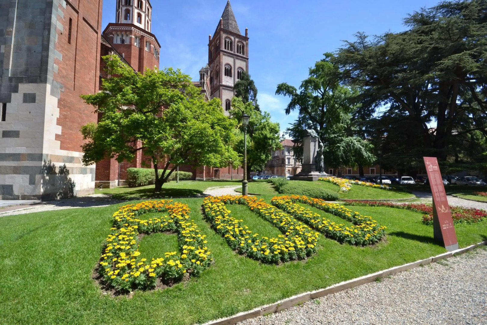 Chicco Apartment Small Business