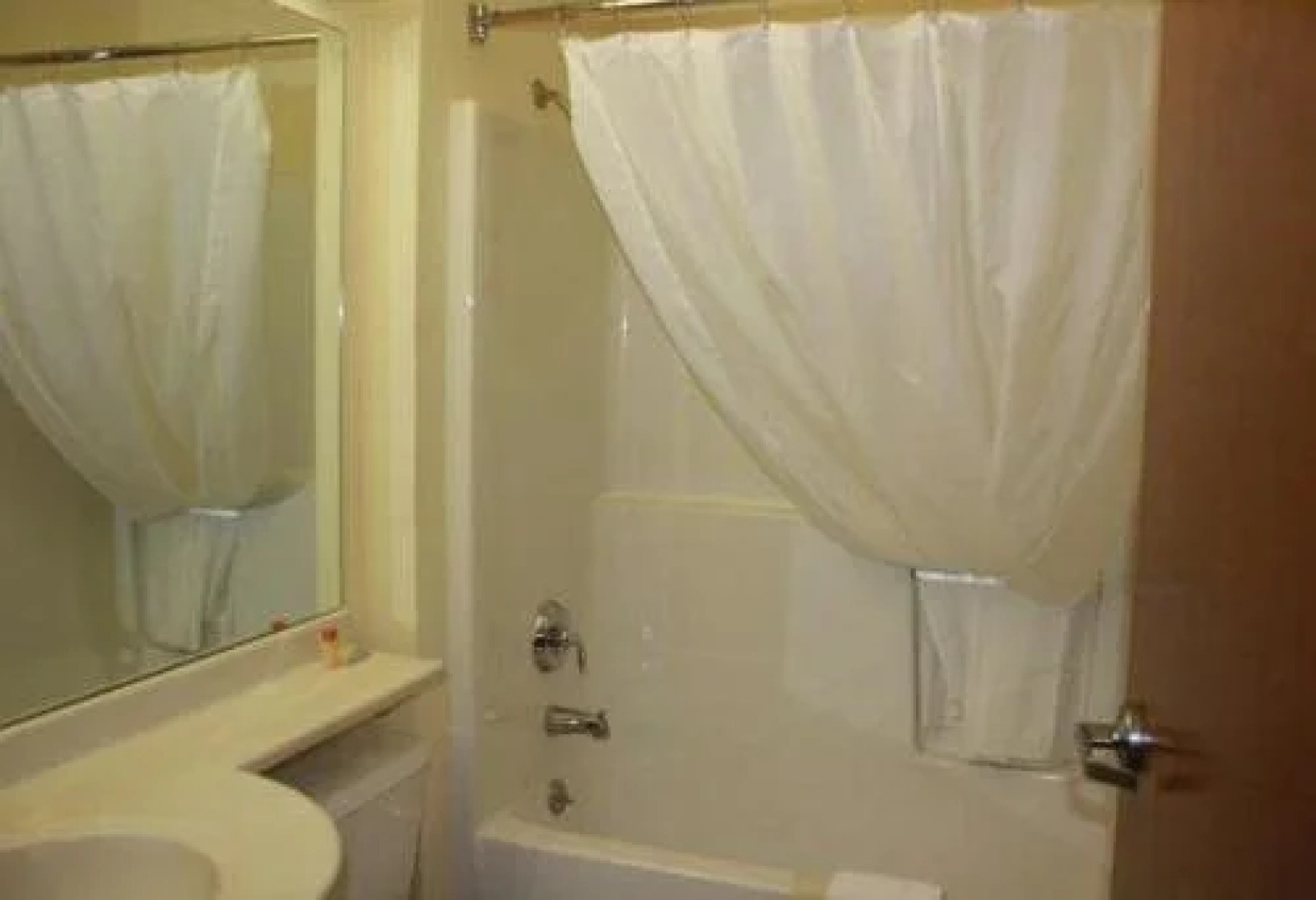 Rincon Inn and Suites