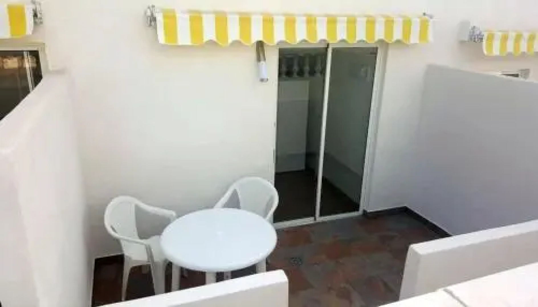 Villa Roja (b) - Kleine Ferienanlage mit Pool, Spielplatz und Boule [#95255]