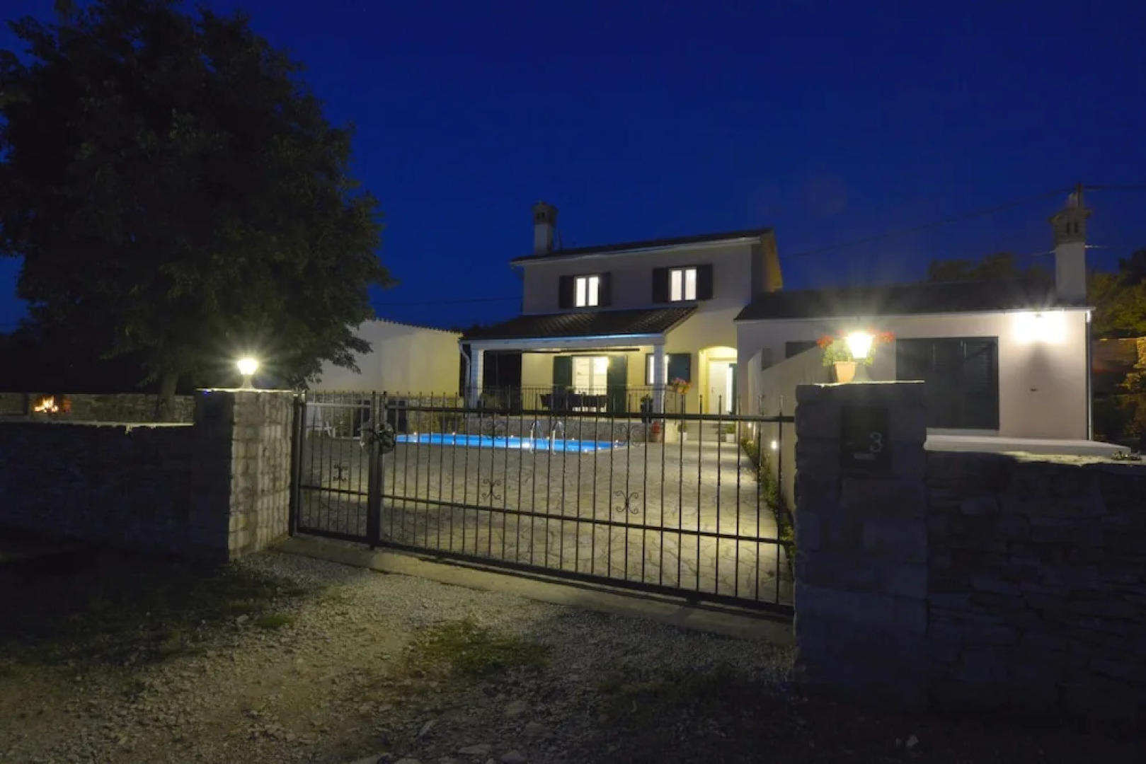 Villa With 2 Bedrooms in Kanfanar, With Wonderful sea View, Private Po