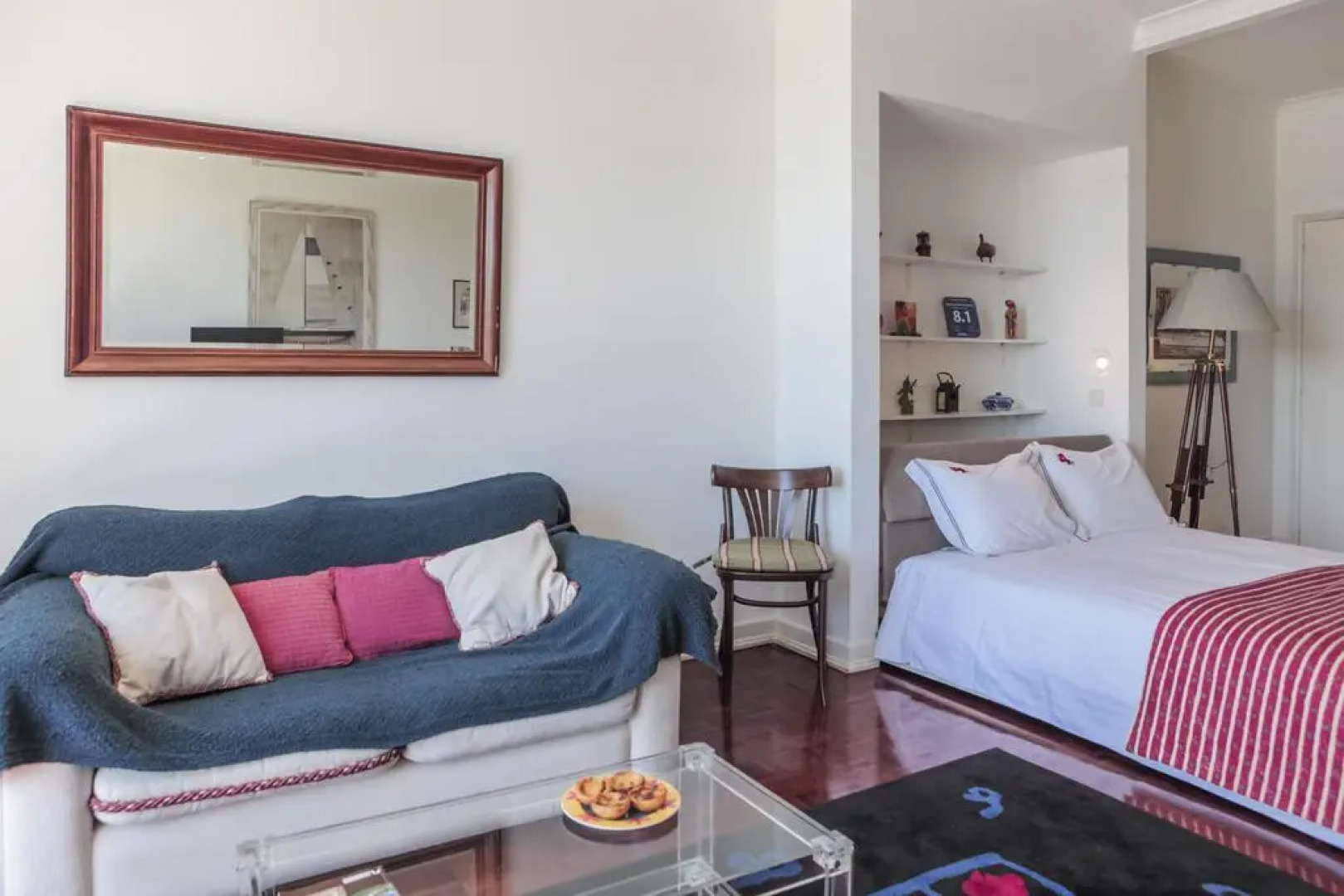 Rent4Rest Estoril Beachfront Apartments