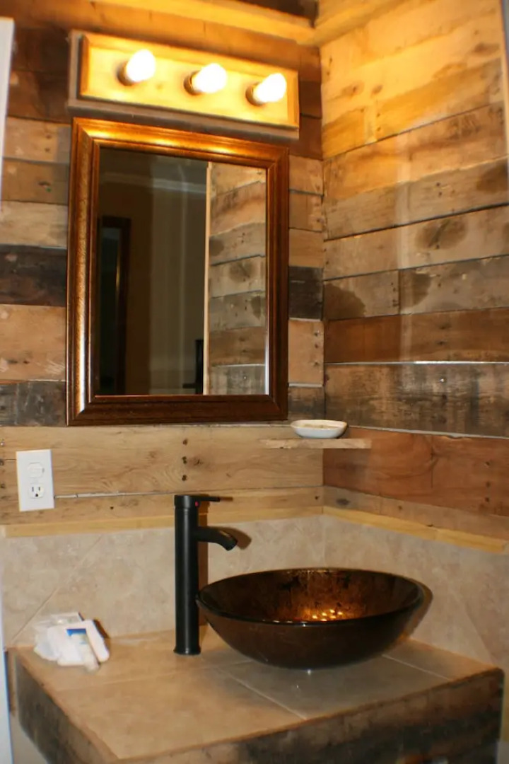 Qualla Cabins and Motel Cherokee near Casino