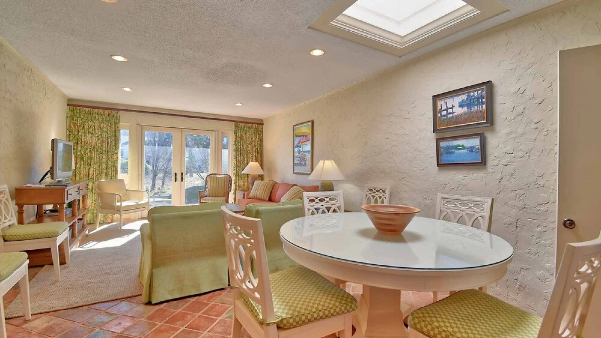 Pioneer Place 3BR by Peace Vacations