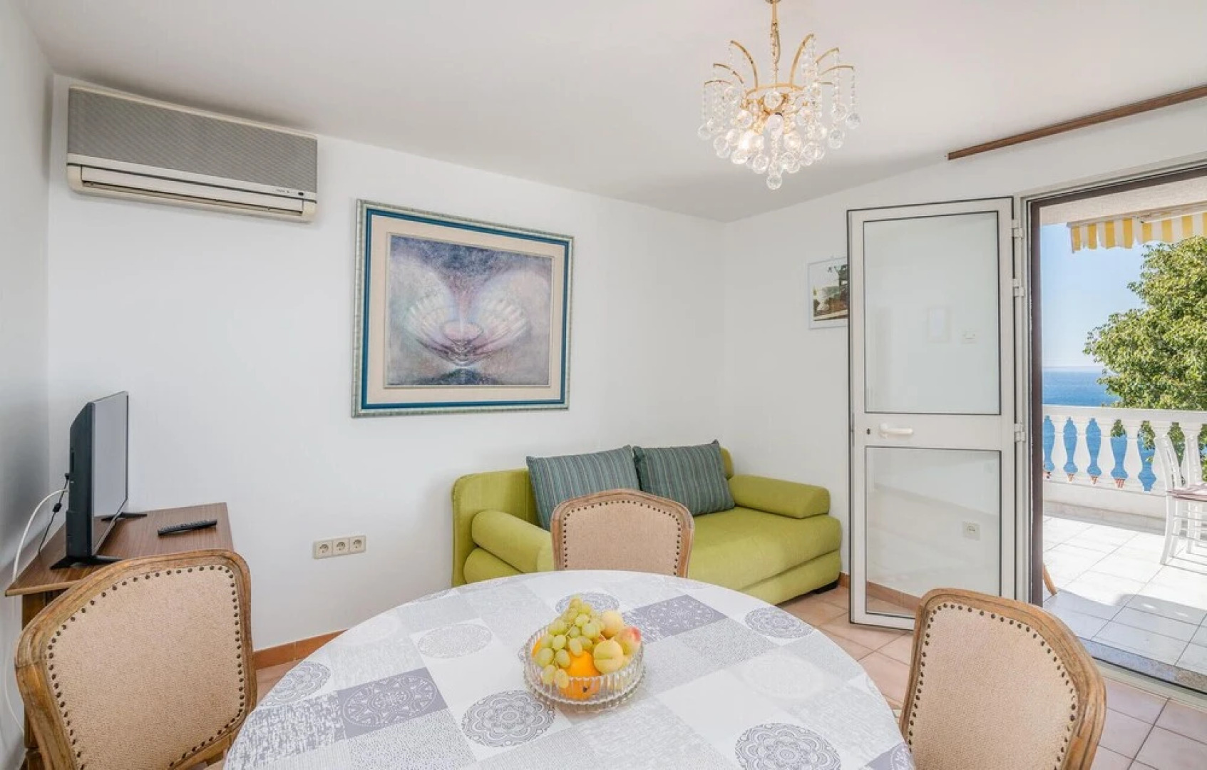 Stunning Apartment in Stara Baska With 1 Bedrooms and Wifi