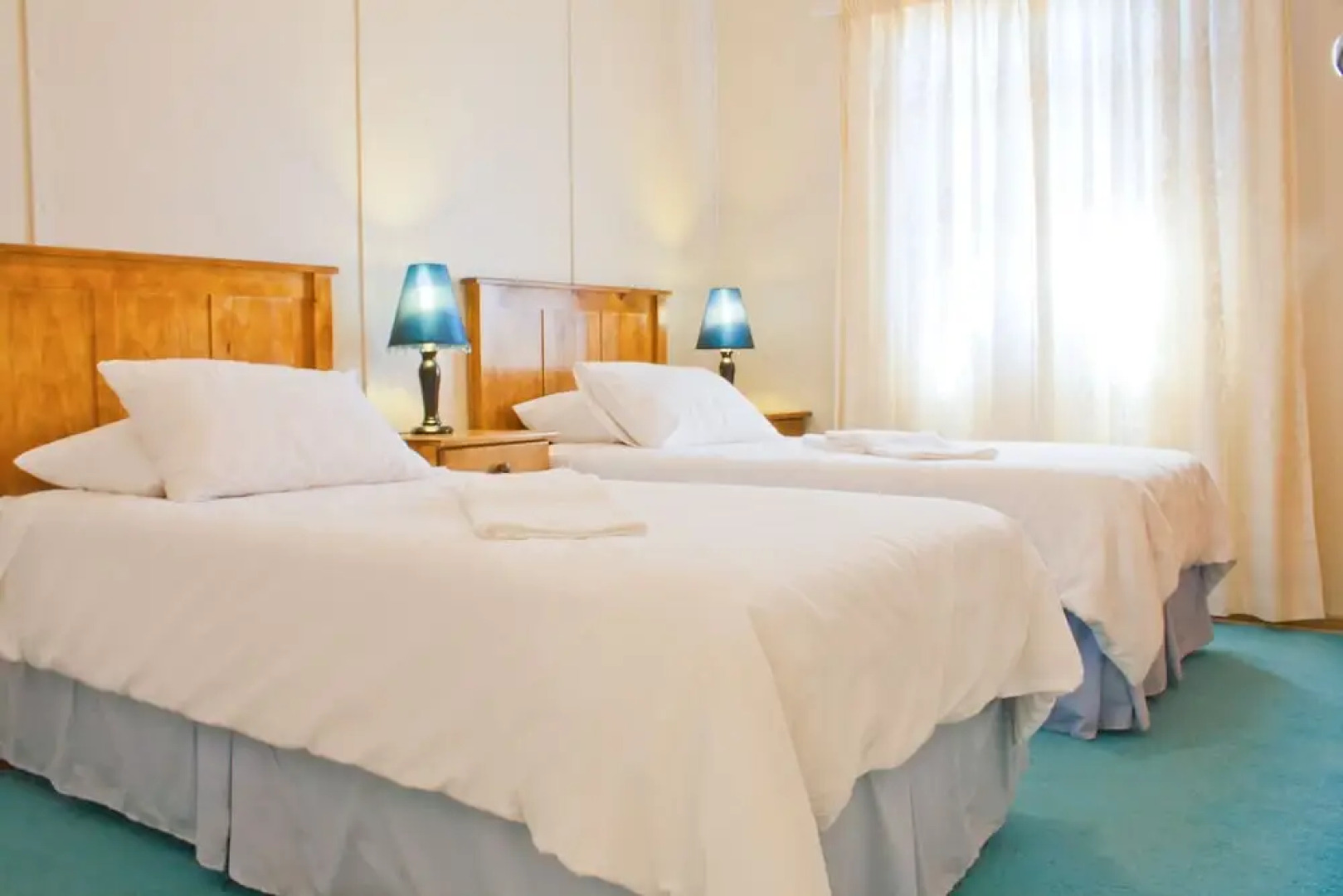 Gariep Dam SunRose Group of Guest Houses