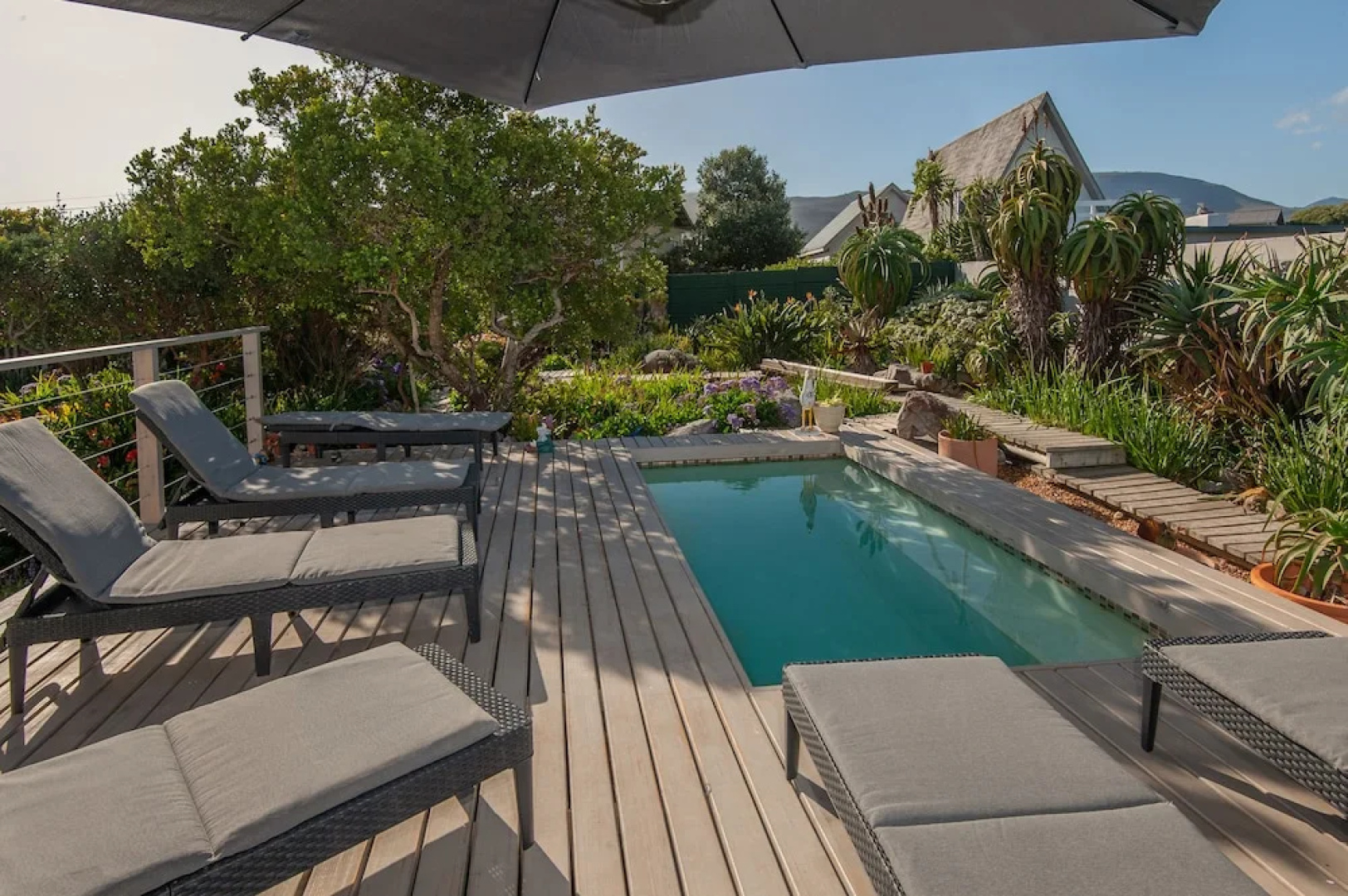 Absolute Ocean Boutique Guesthouse