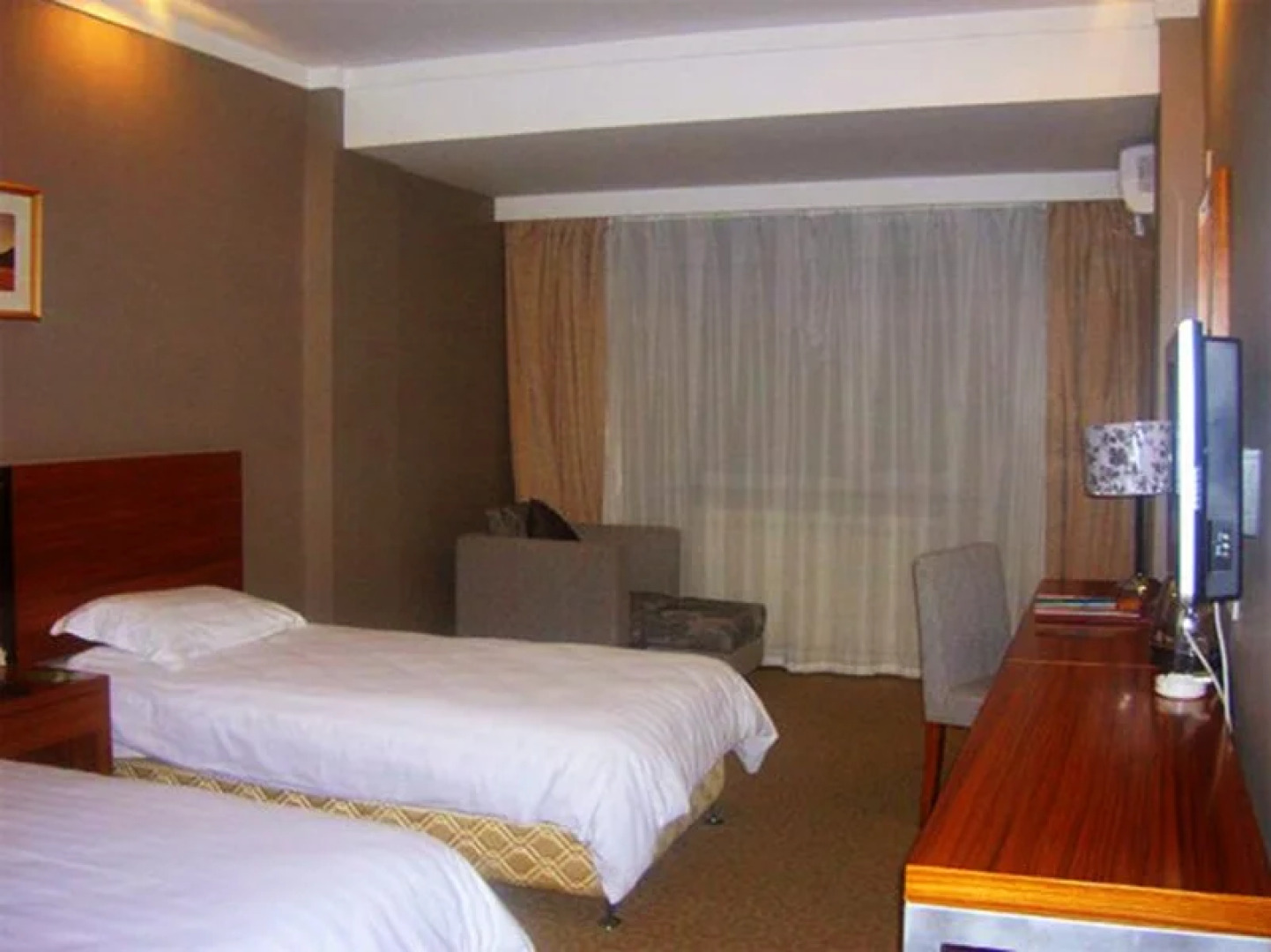 Heihe International Hotel