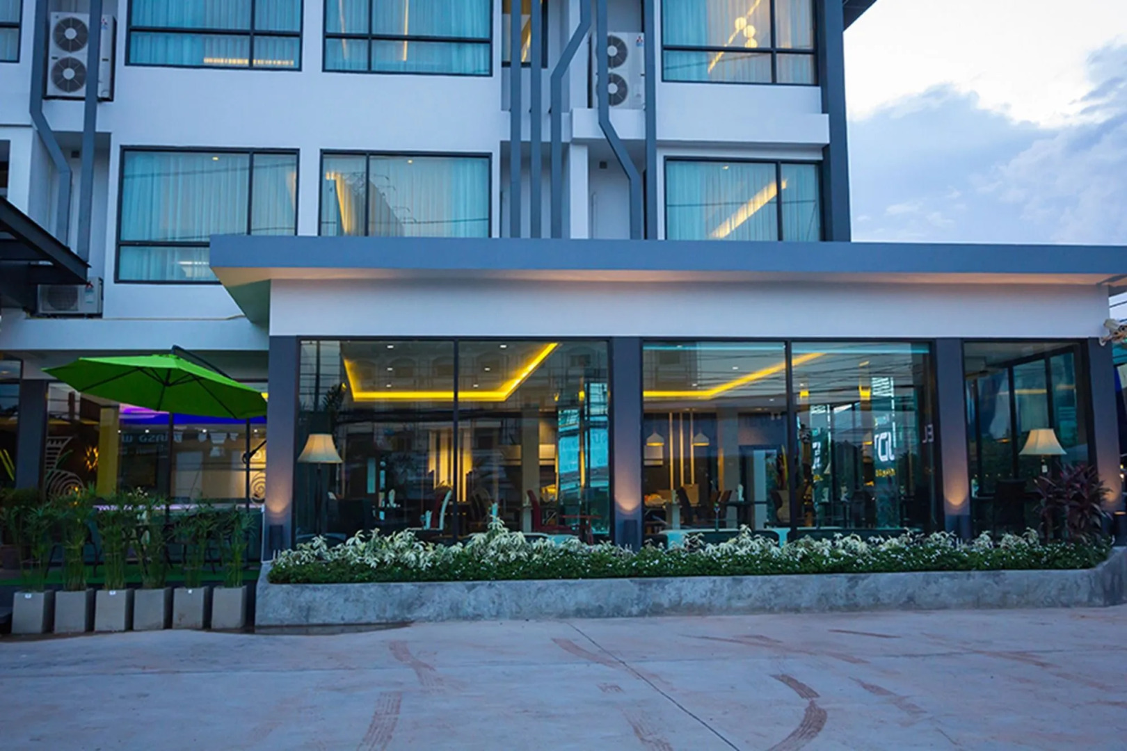 UDTEL Boutique Hotel