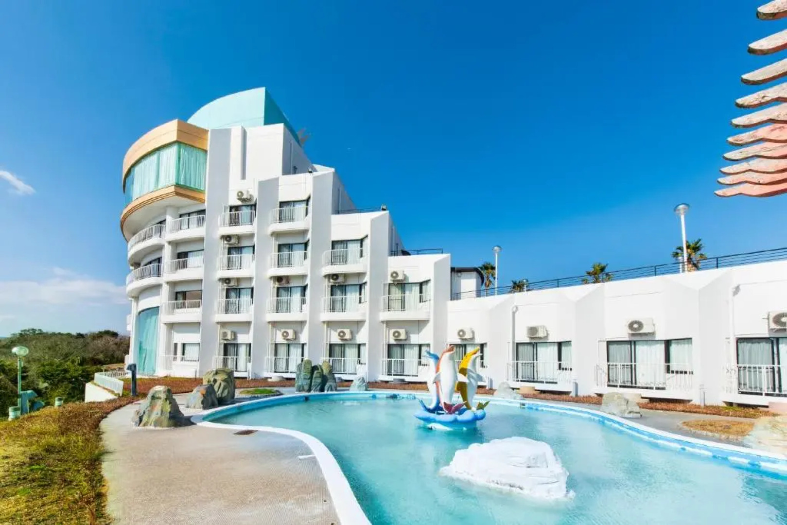 Nagasaki Chapel Coconuts Hotel & Resort