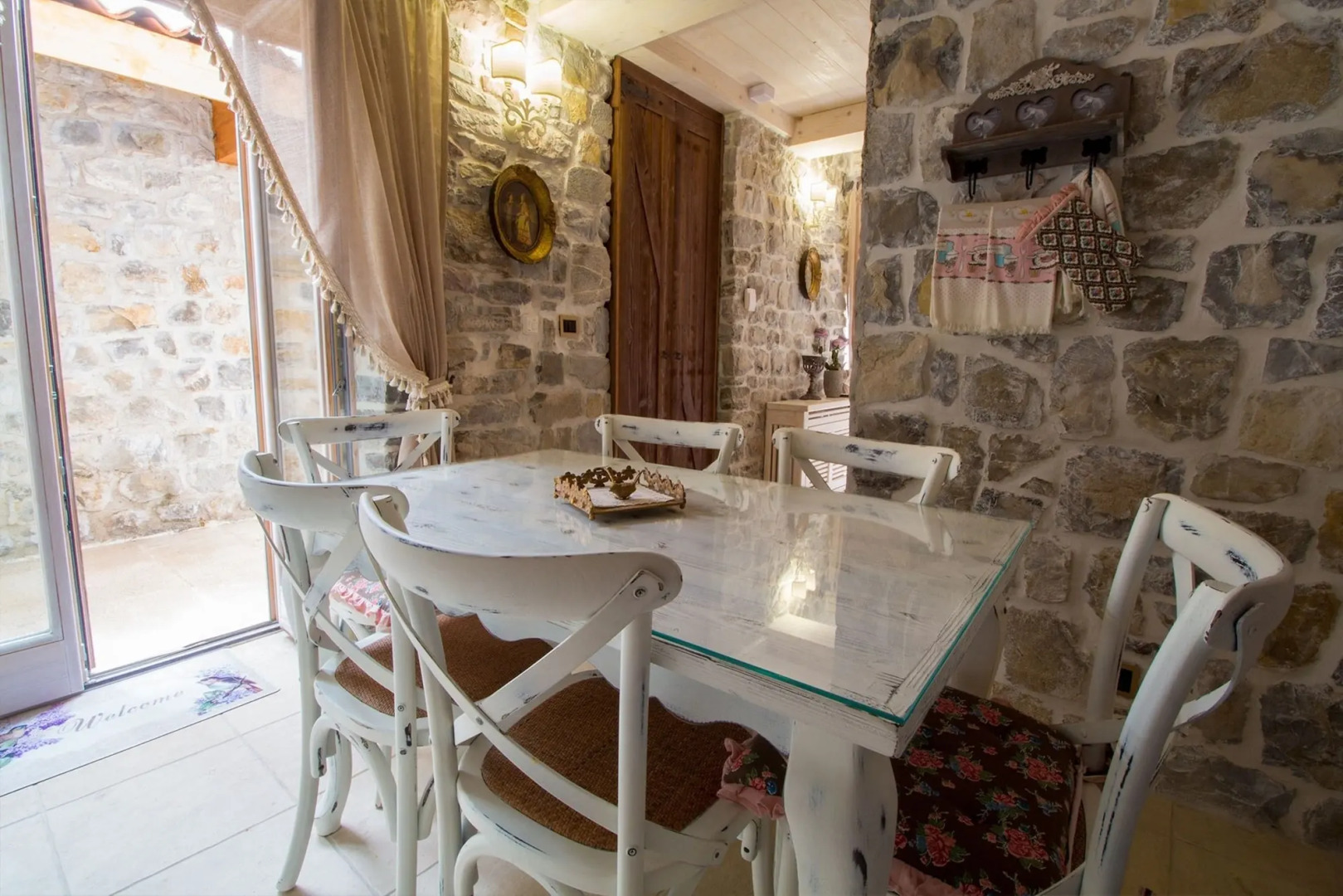 Jelena Vile & Apartments