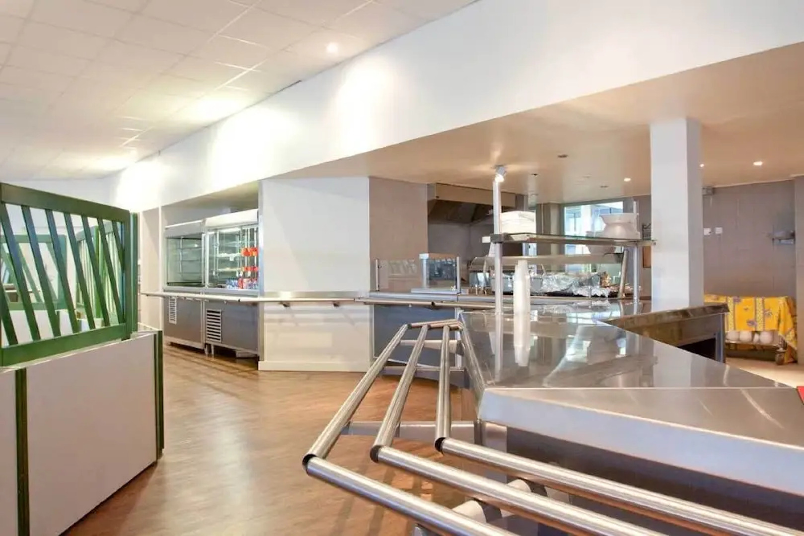 Complexe Hôtelier Regain