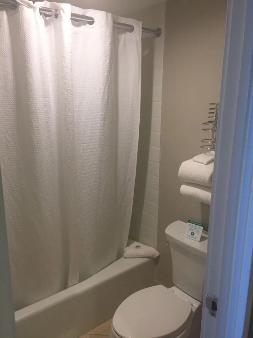 Bradford Inn And Suites