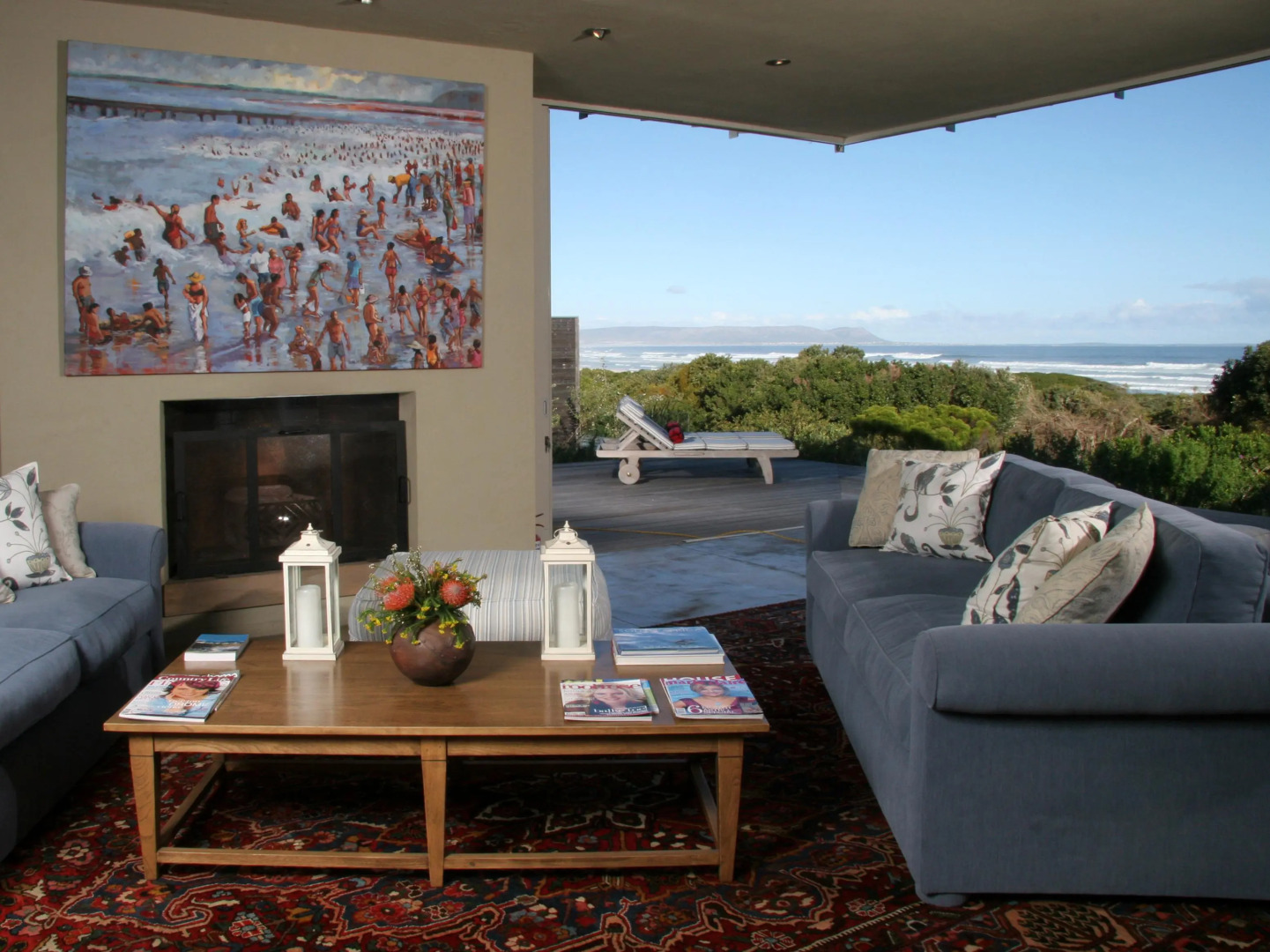 Mosselberg on Grotto Beach