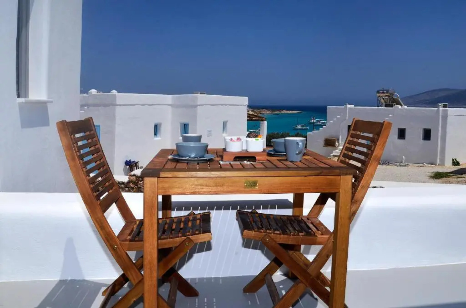 Ionathan Koufonisia Suites