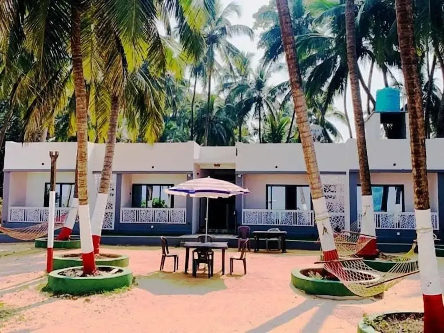 Mayekars Holiday Home