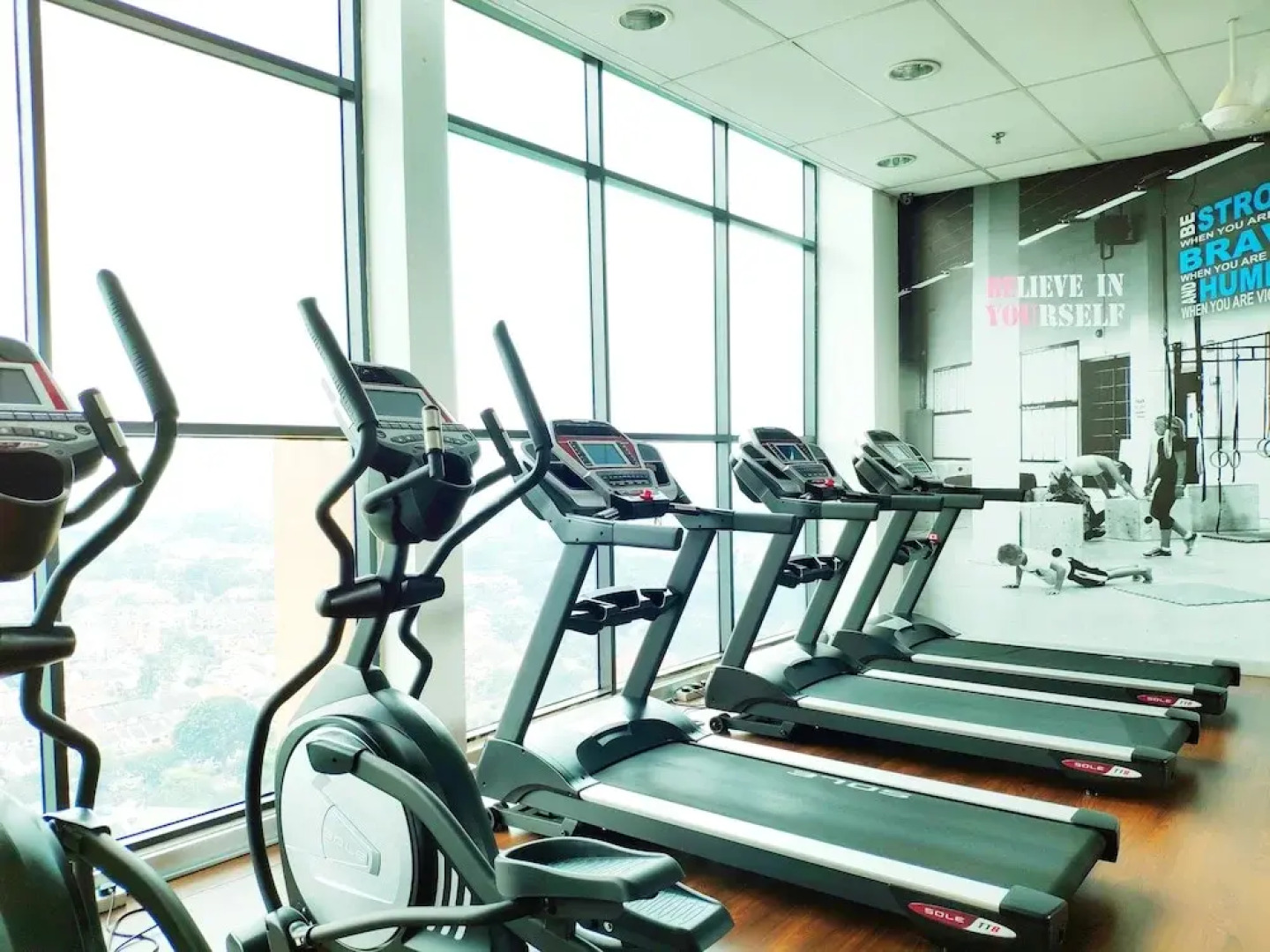 Subang Loft, 5 pax, 3 min to Subang Parade