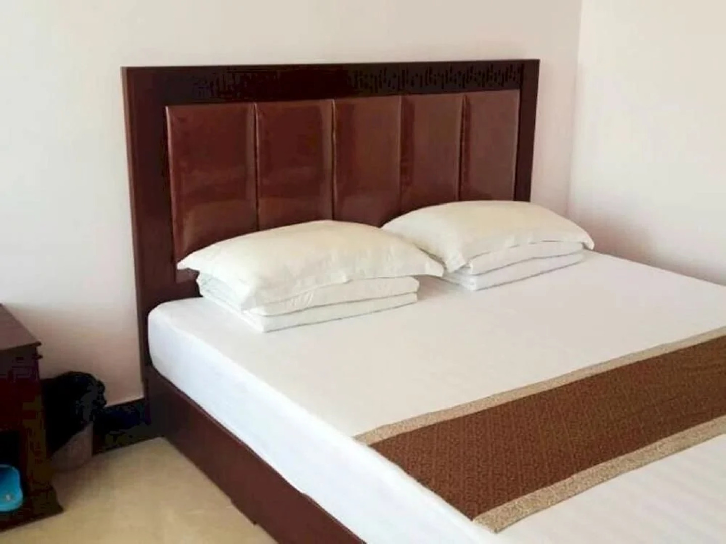 Xingcheng Xiaolonggong Hotel