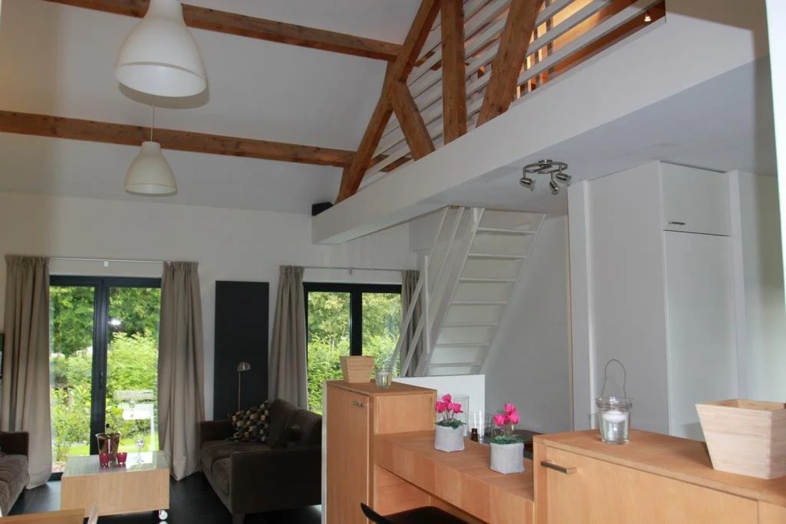 Villa Near Durbuy With Sauna & Play Area