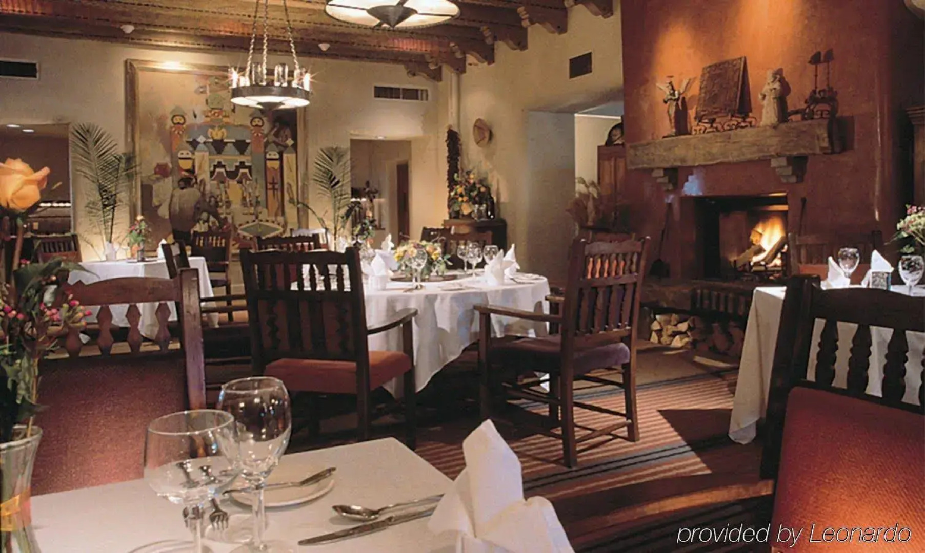 Bishop's Lodge, Auberge Collection