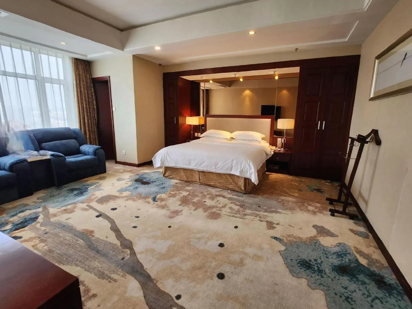 Huatai International Hotel