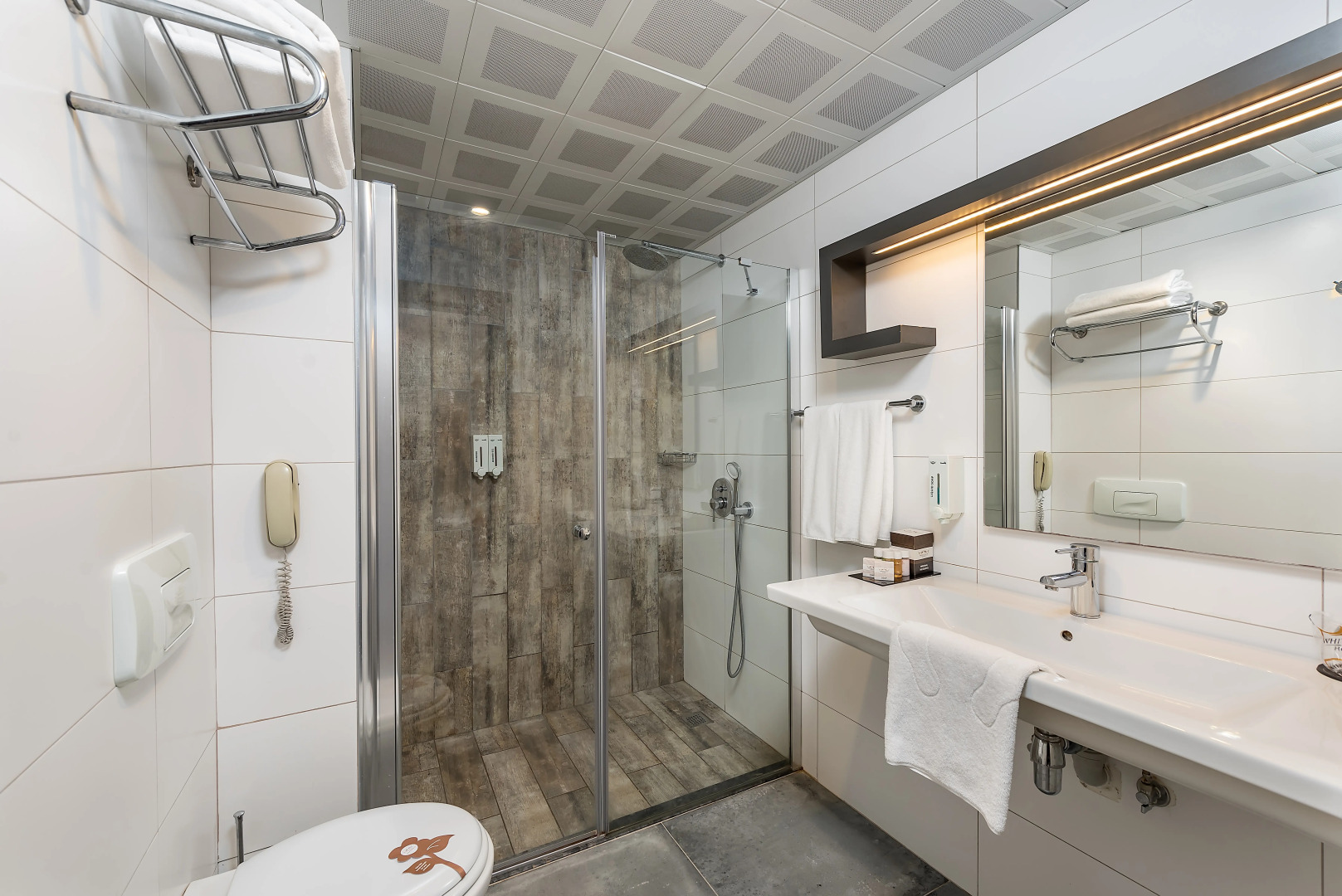 White City Beach - Adults Only