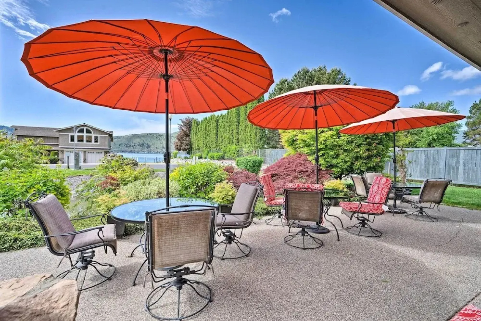 Lake Chelan Home w/ Boat Dock & Slip