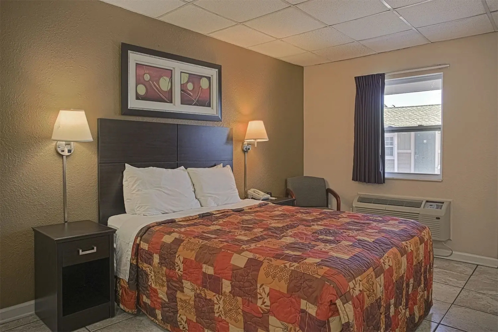 Seahorse Inn and Cottages