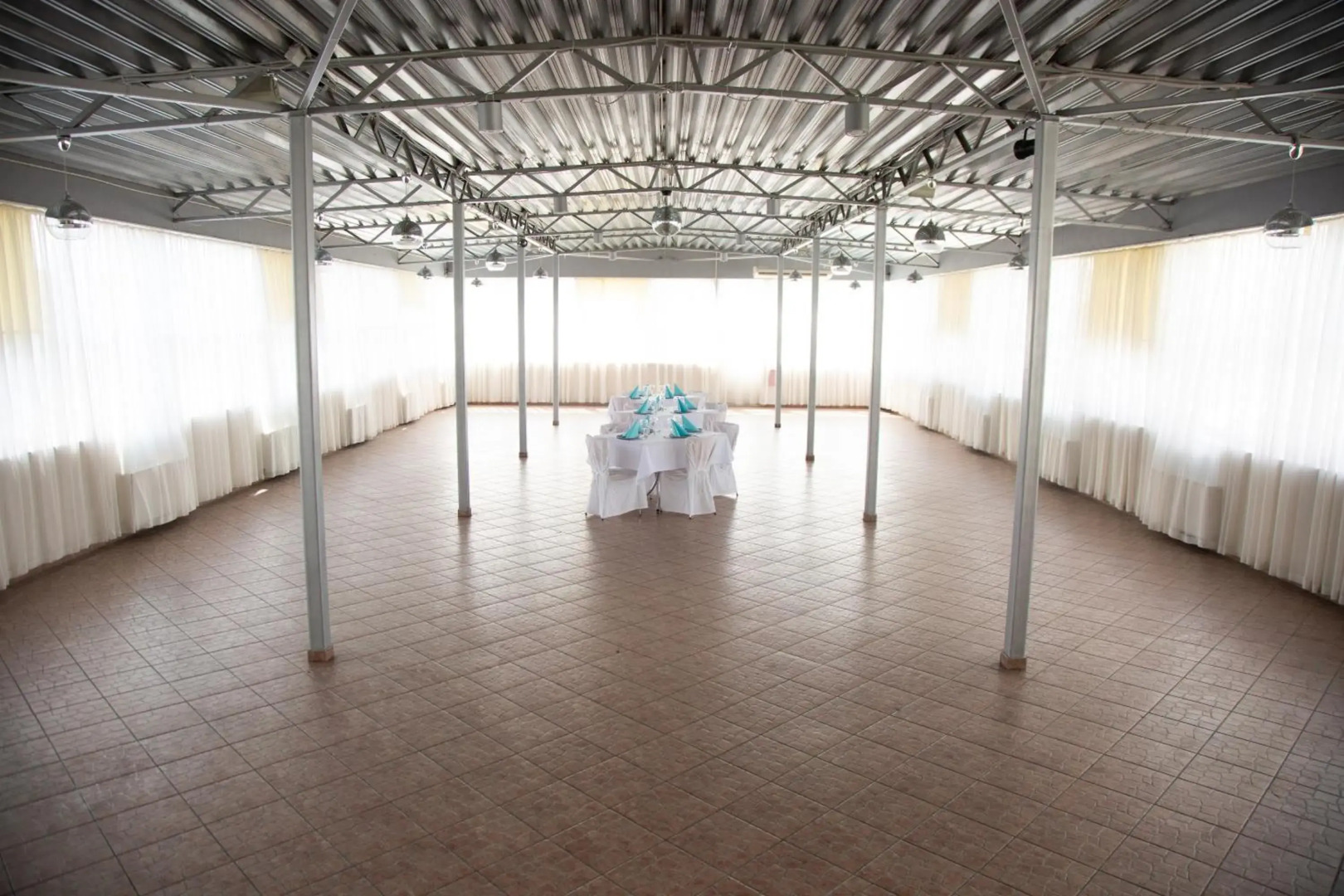 Good Stay Dinaburg Hotel