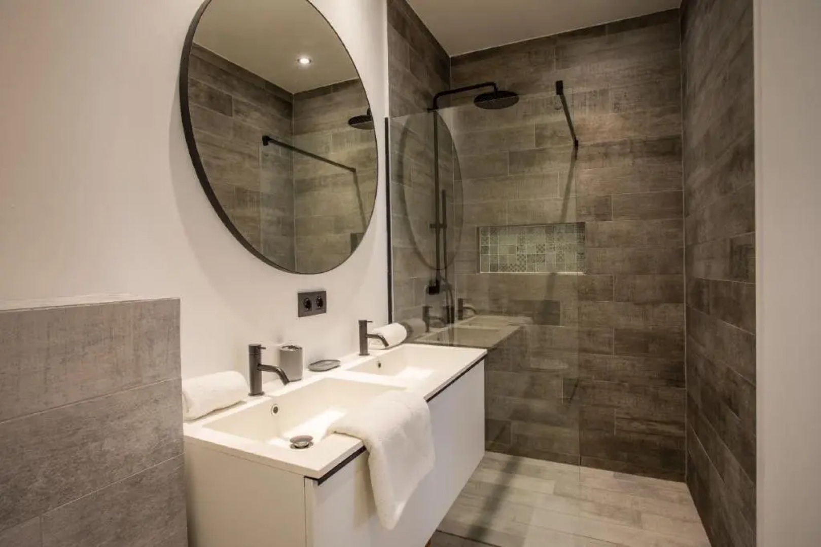 Blue Bay Reef apartment 19