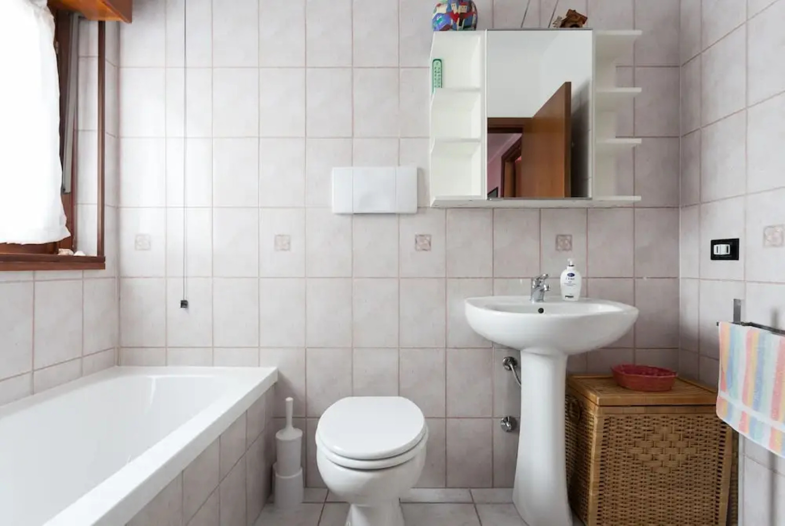 Bollate - Via Dante 33