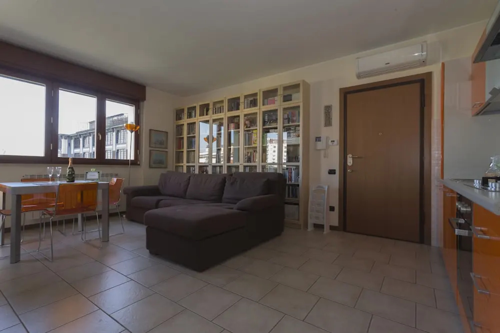 Rentopolis Rho - Volta